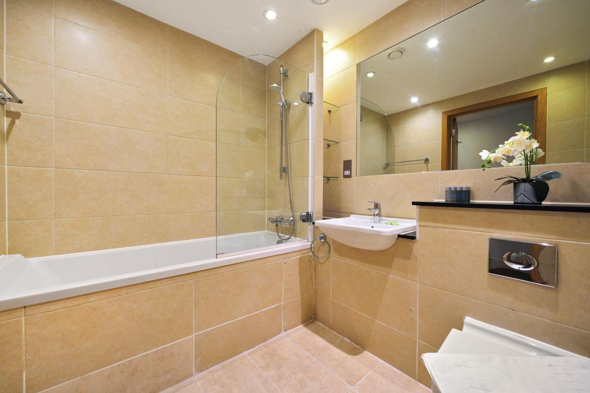 Modern Apartments In Bayswater Central London Free Wifi & Aircon By City Stay Aparts ลอนดอน ภายนอก รูปภาพ